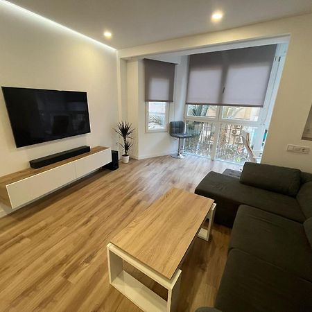 Alexa Suite لقنت المظهر الخارجي الصورة